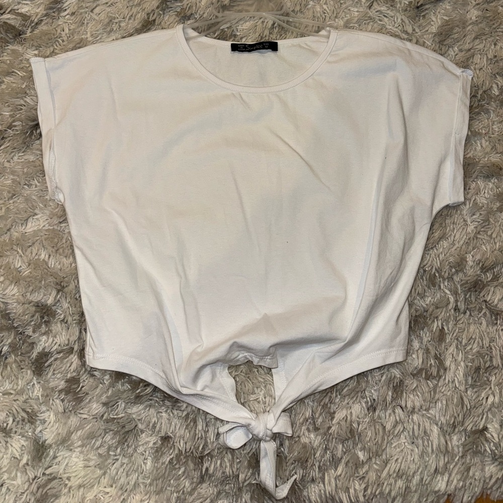 Simplee White Short Sleeve Shirt with Knot- M